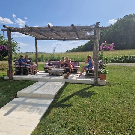 Le Shedeaux Villa Saint-Privat-des-Prés Kültér fotó